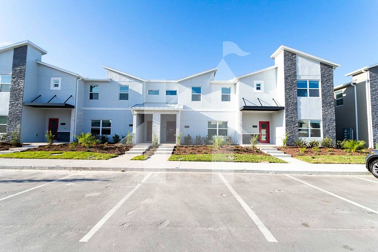 Vacation Home Near Disney, 4 bedrooms