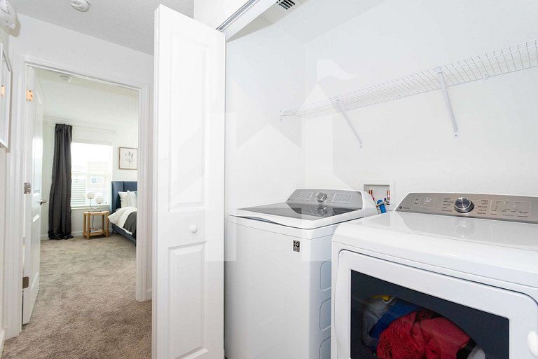 Vacation Home Near Disney, 4 bedrooms