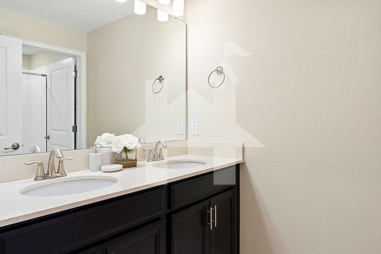 Vacation Home Near Disney, 4 bedrooms