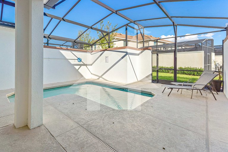 Vacation Home Near Disney, 4 bedrooms