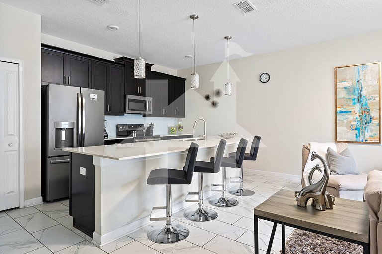 Vacation Home Near Disney, 4 bedrooms