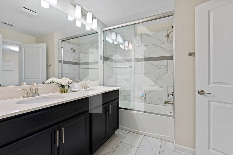 Vacation Home Near Disney, 4 bedrooms