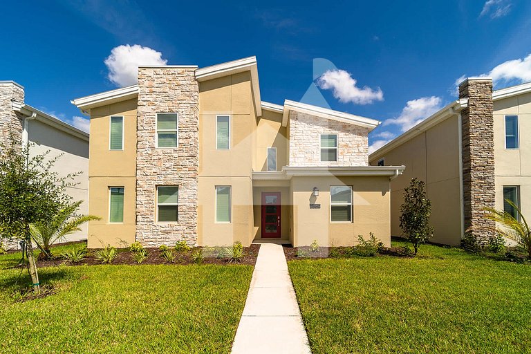 Vacation Home Near Disney, 9 bedrooms