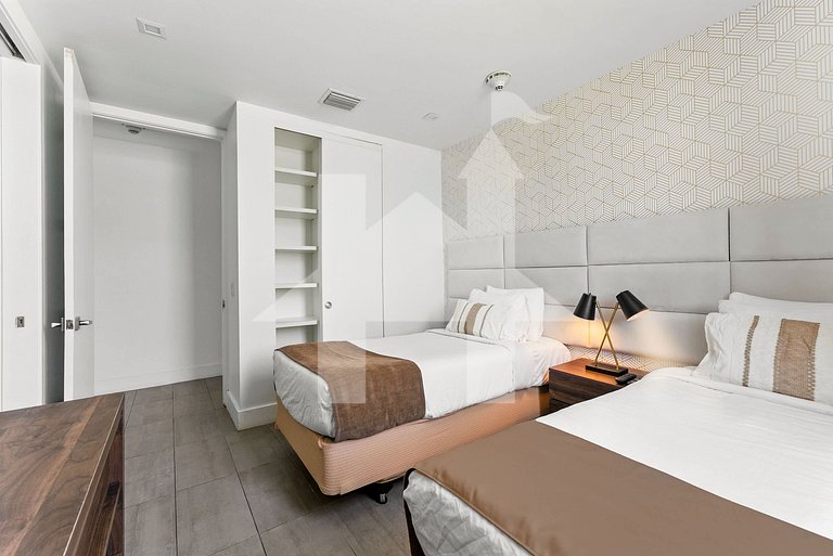 Vacation Home Near Disney - 2 bedrooms