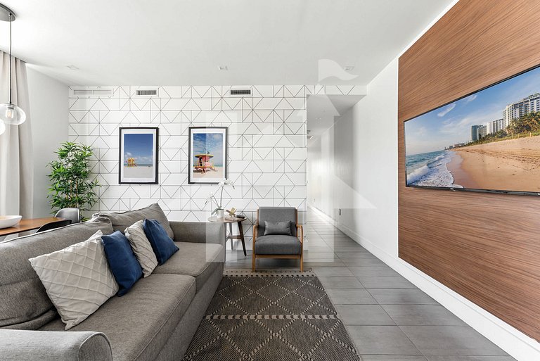 Vacation Home Near Disney, 5 bedrooms