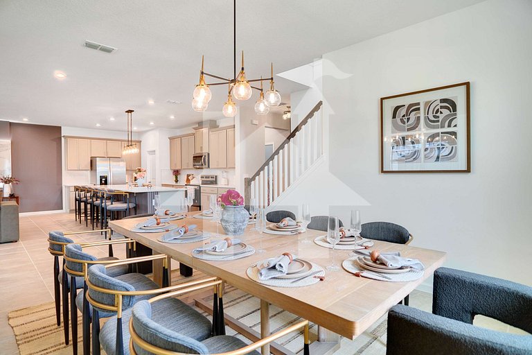 Vacation Home Near Disney, 10 bedrooms