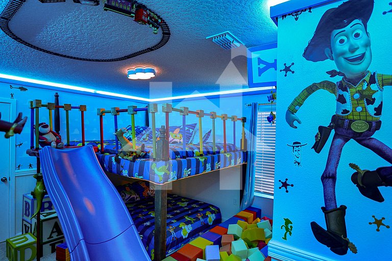 Casa de Férias Perto da Disney - 10 Quartos