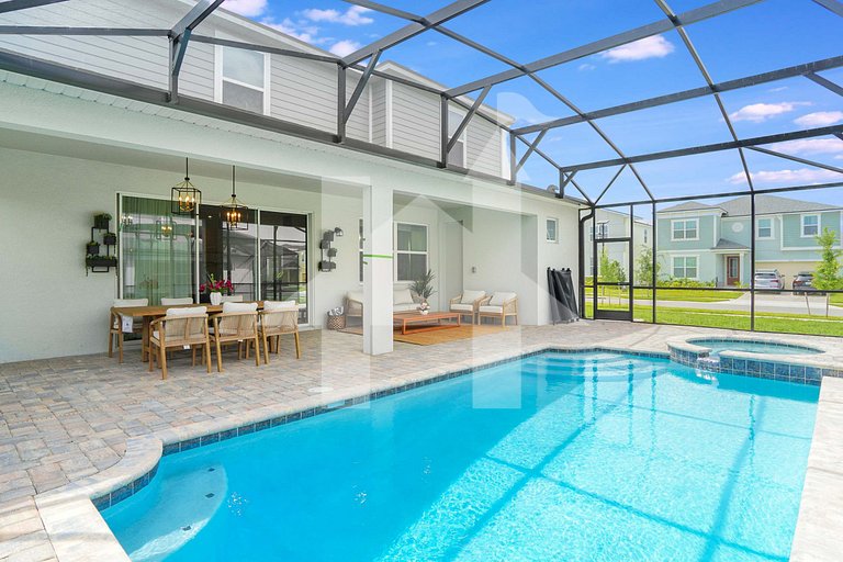 Vacation Home Near Disney, 10 bedrooms