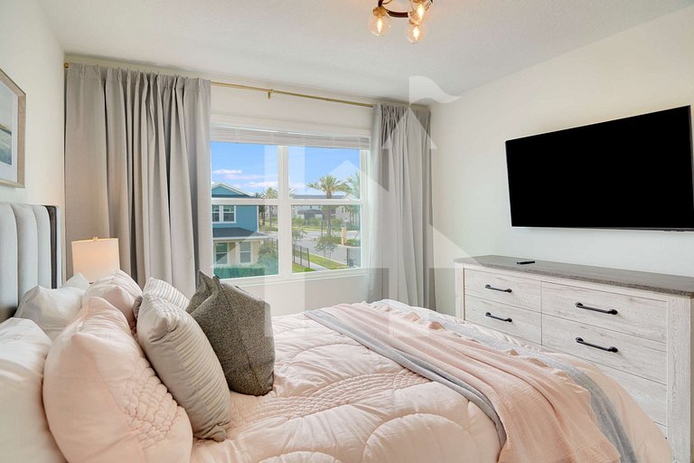 Vacation Home Near Disney, 10 bedrooms