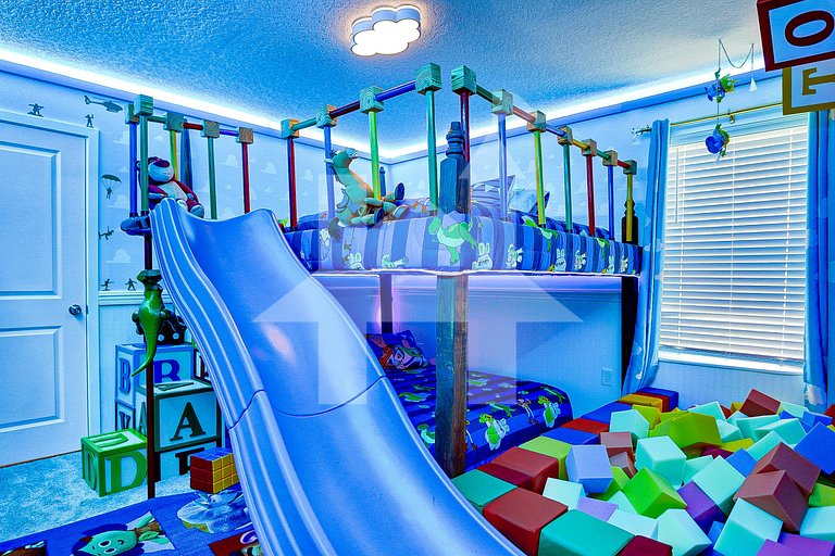 Casa de Férias Perto da Disney - 10 Quartos