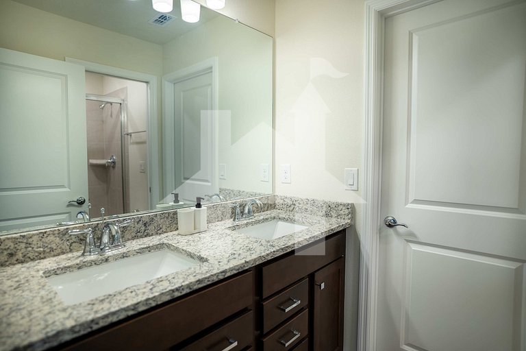 Vacation Home Near Disney, 10 bedrooms