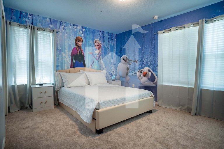 Vacation Home Near Disney, 10 bedrooms