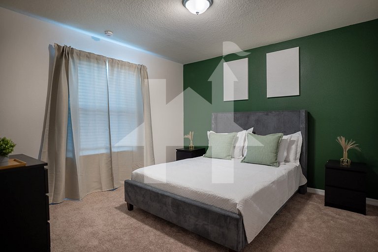 Vacation Home Near Disney, 10 bedrooms