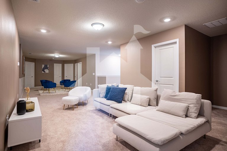 Vacation Home Near Disney, 10 bedrooms