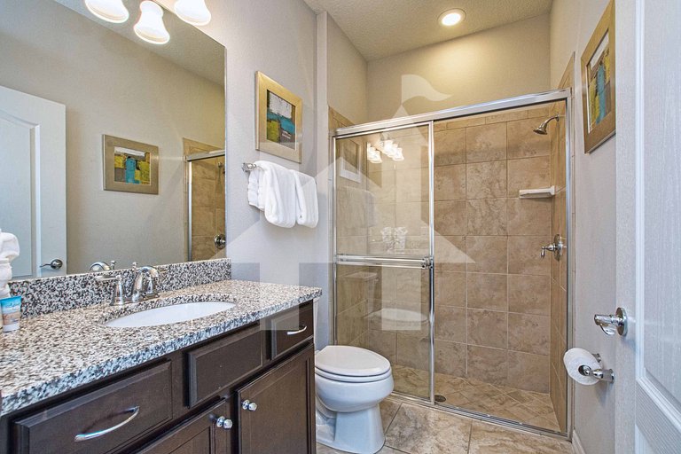 Vacation Home Near Disney, 8 bedrooms