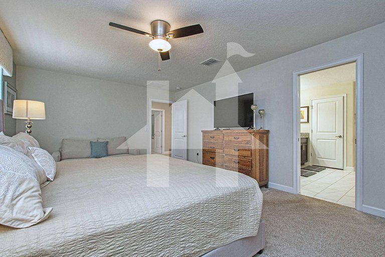 Vacation Home Near Disney, 7 bedrooms