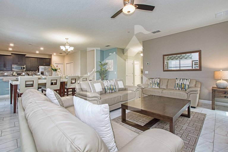 Vacation Home Near Disney, 7 bedrooms