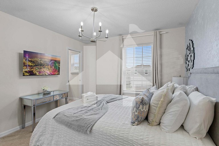 Vacation Home Near Disney, 7 bedrooms