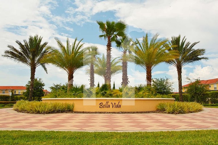 Vacation Home Near Disney, 6 bedrooms