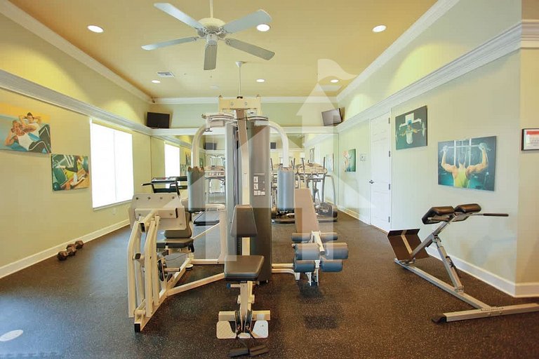 Vacation Home Near Disney, 6 bedrooms