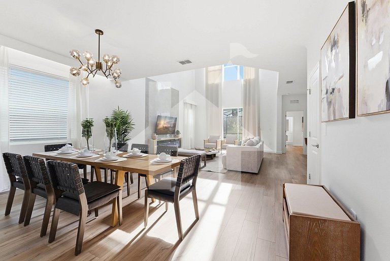 Vacation Home Near Disney, 5 bedrooms