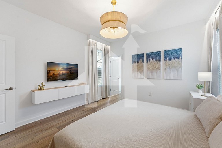 Vacation Home Near Disney, 5 bedrooms