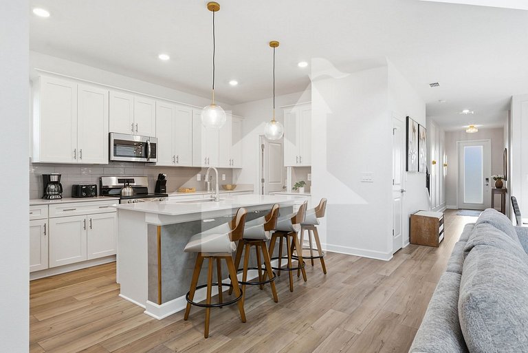 Vacation Home Near Disney, 5 bedrooms