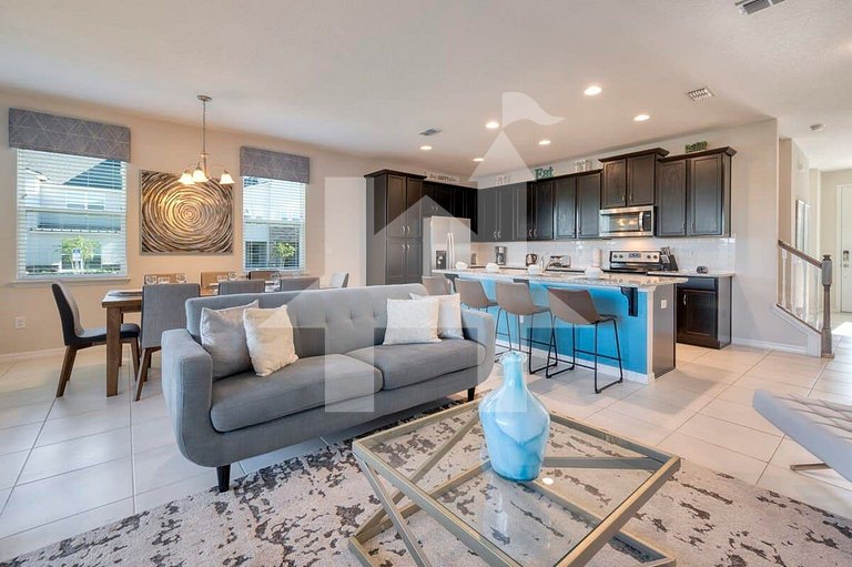 Vacation Home Near Disney, 5 bedrooms