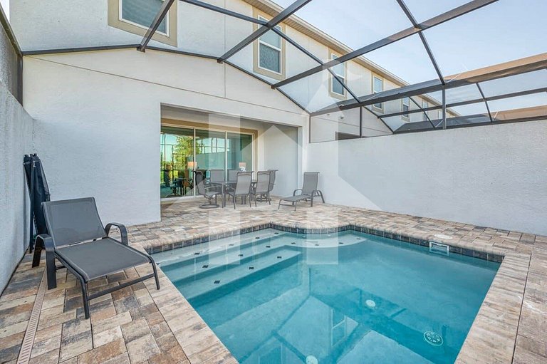 Vacation Home Near Disney, 5 bedrooms