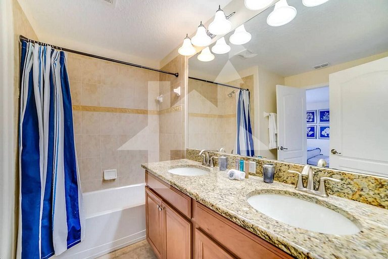 Casa de Férias Perto da Disney - 4 Quartos