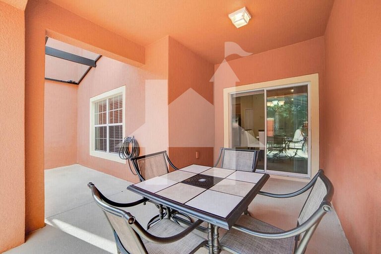 Vacation Home Near Disney, 4 bedrooms