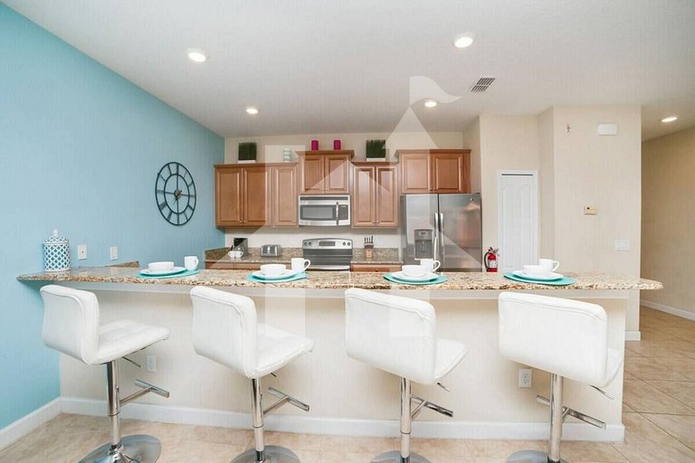 Vacation Home Near Disney, 4 bedrooms