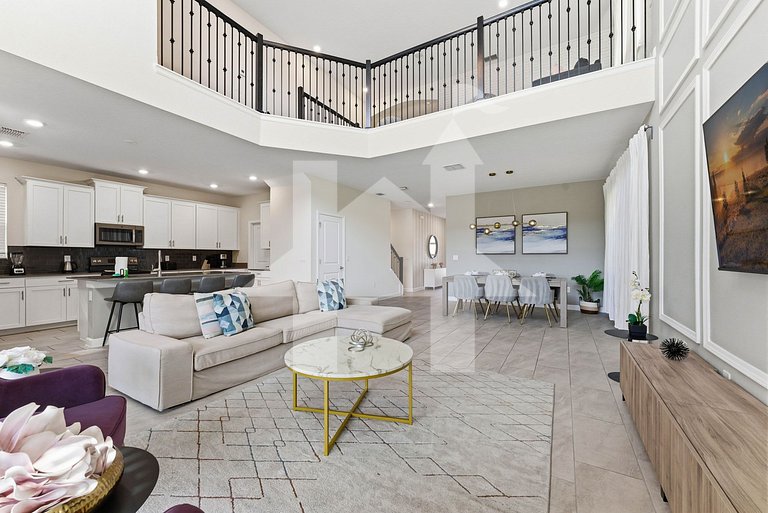 Vacation Home Near Disney, 5 bedrooms