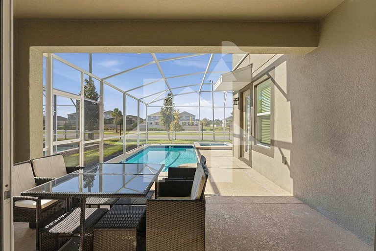 Vacation Home Near Disney, 5 bedrooms