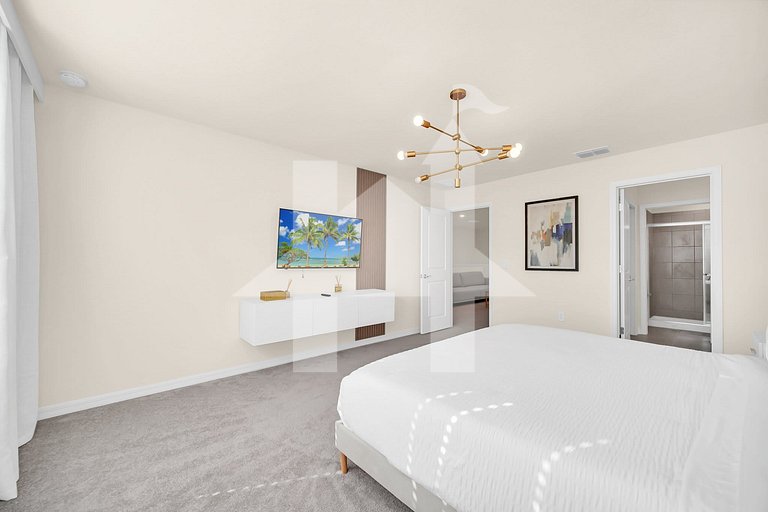 Vacation Home Near Disney, 5 bedrooms