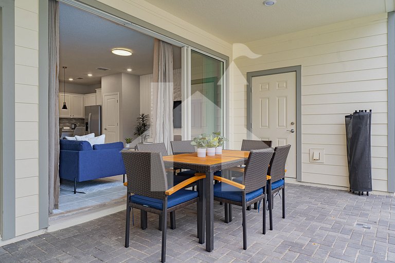 Vacation Home Near Disney, 5 bedrooms