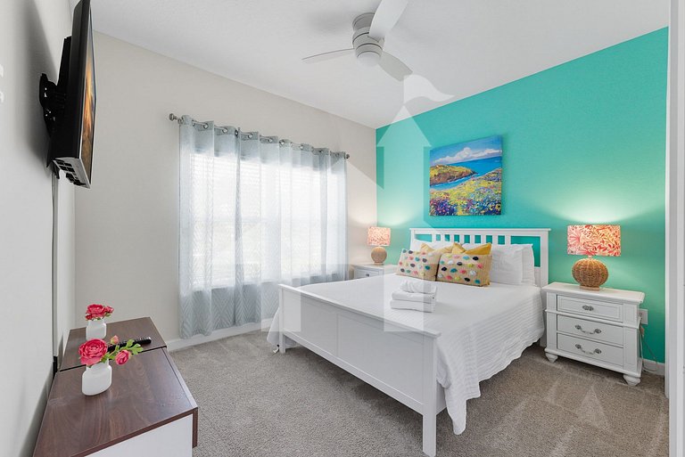 Vacation Home Near Disney, 5 bedrooms