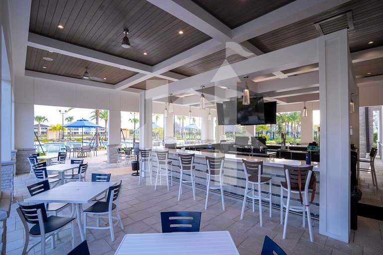 Vacation Home Near Disney, 5 bedrooms