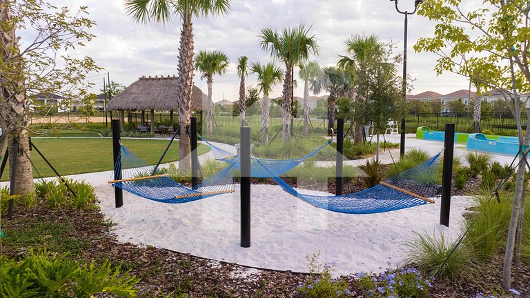 Vacation Home Near Disney, 5 bedrooms