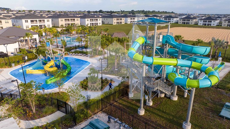 Vacation Home Near Disney, 5 bedrooms