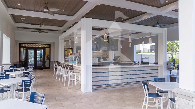 Vacation Home Near Disney, 5 bedrooms