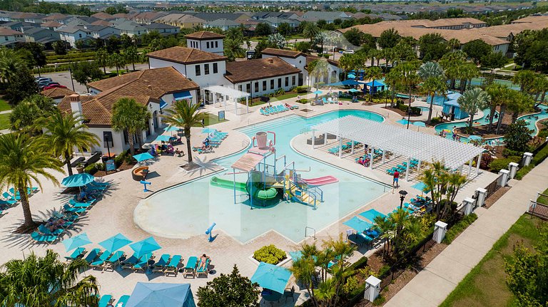 Vacation Home Near Disney, 5 bedrooms