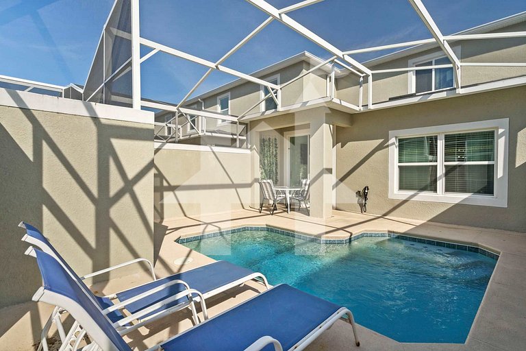 Vacation Home Near Disney, 5 bedrooms