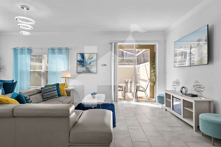 Vacation Home Near Disney, 5 bedrooms