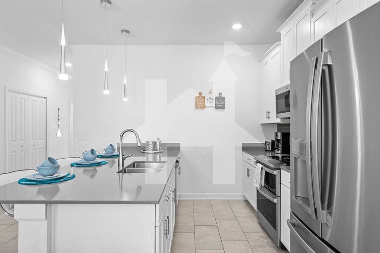 Vacation Home Near Disney, 5 bedrooms