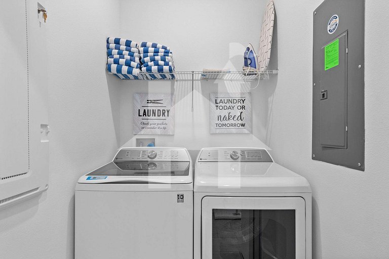 Vacation Home Near Disney, 5 bedrooms