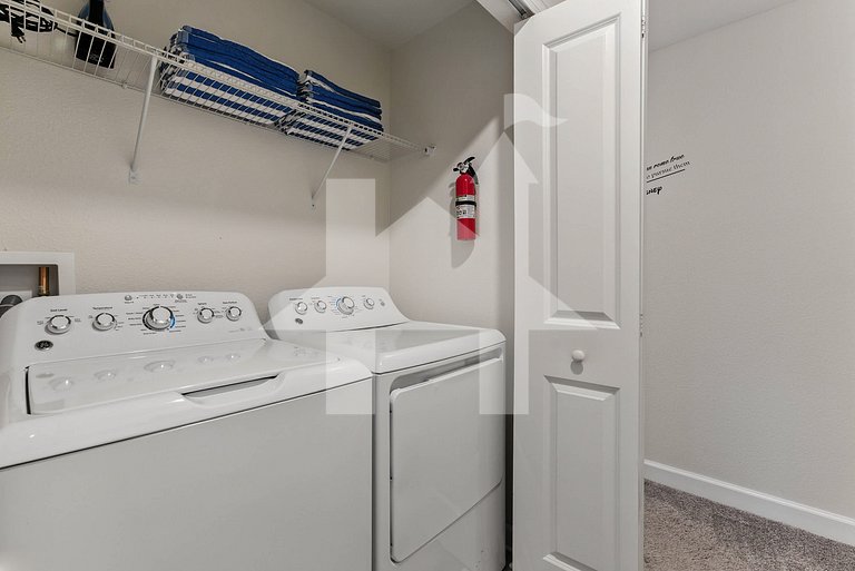 Vacation Home Near Disney, 4 bedrooms