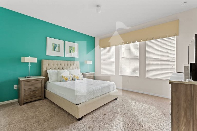 Vacation Home Near Disney, 4 bedrooms