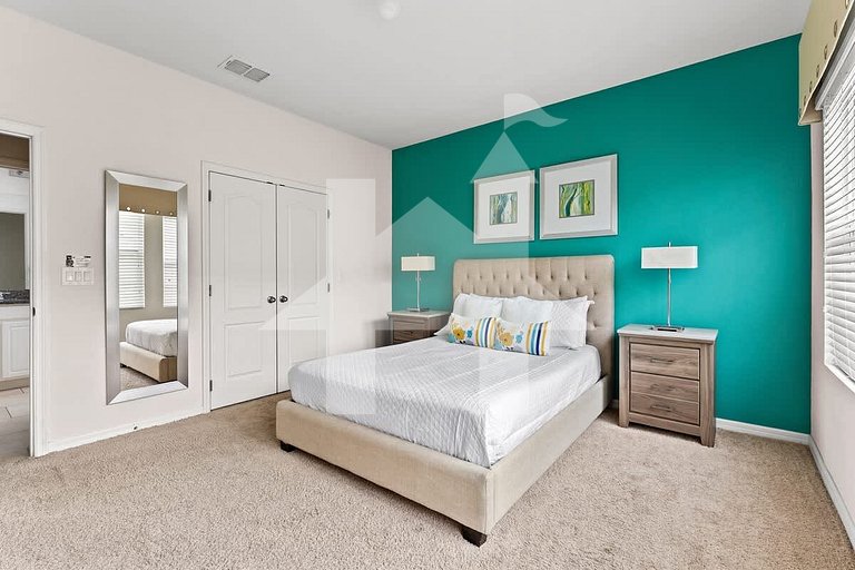 Vacation Home Near Disney, 4 bedrooms