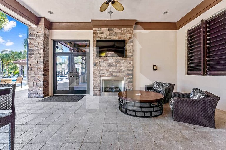 Vacation Home Near Disney, 4 bedrooms